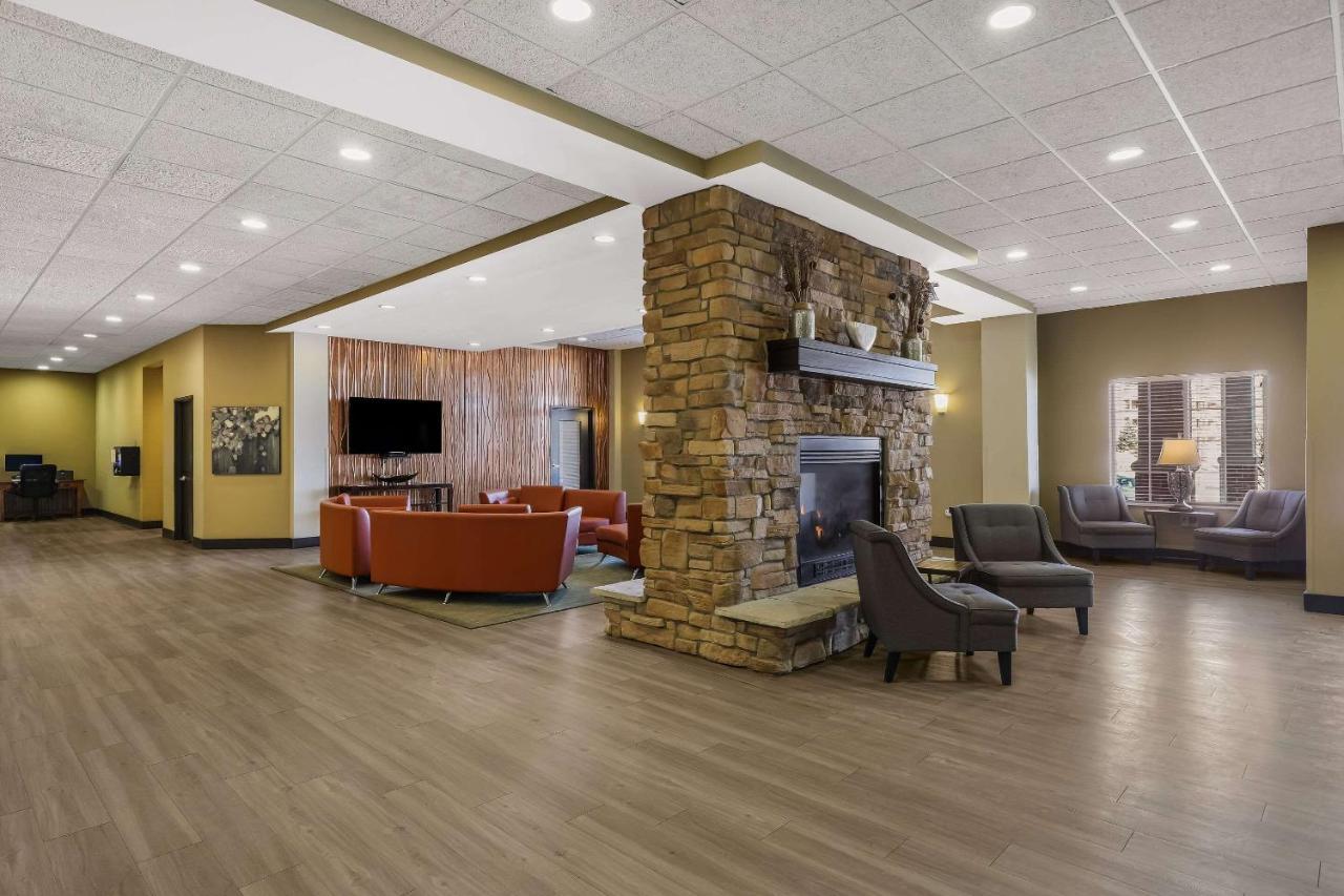 Mainstay Suites Fitchburg - Madison Buitenkant foto
