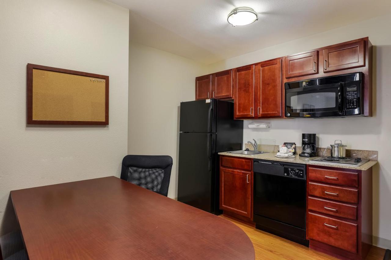 Mainstay Suites Fitchburg - Madison Buitenkant foto