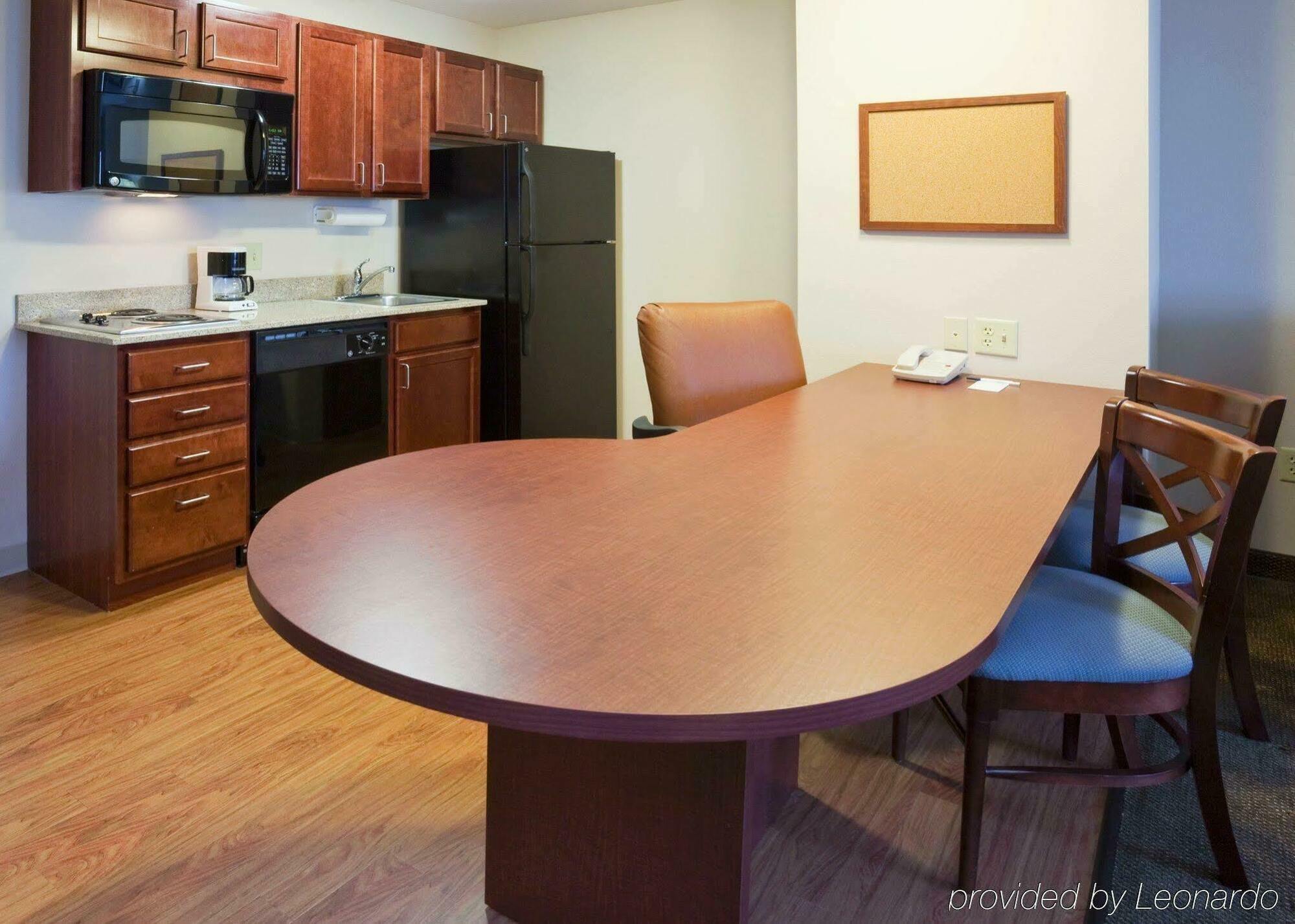 Mainstay Suites Fitchburg - Madison Buitenkant foto